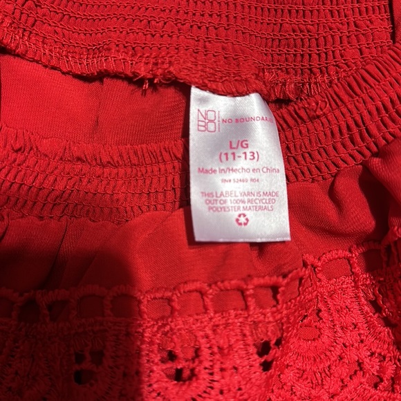 Off the shoulder top - Picture 2 of 3